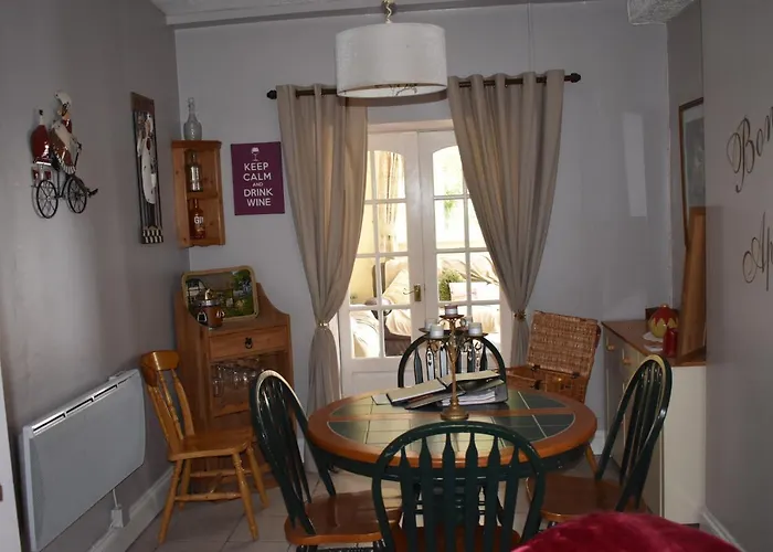 Le Petit Verger, 1 Impasse De La Fenouillere 61330 Holiday home